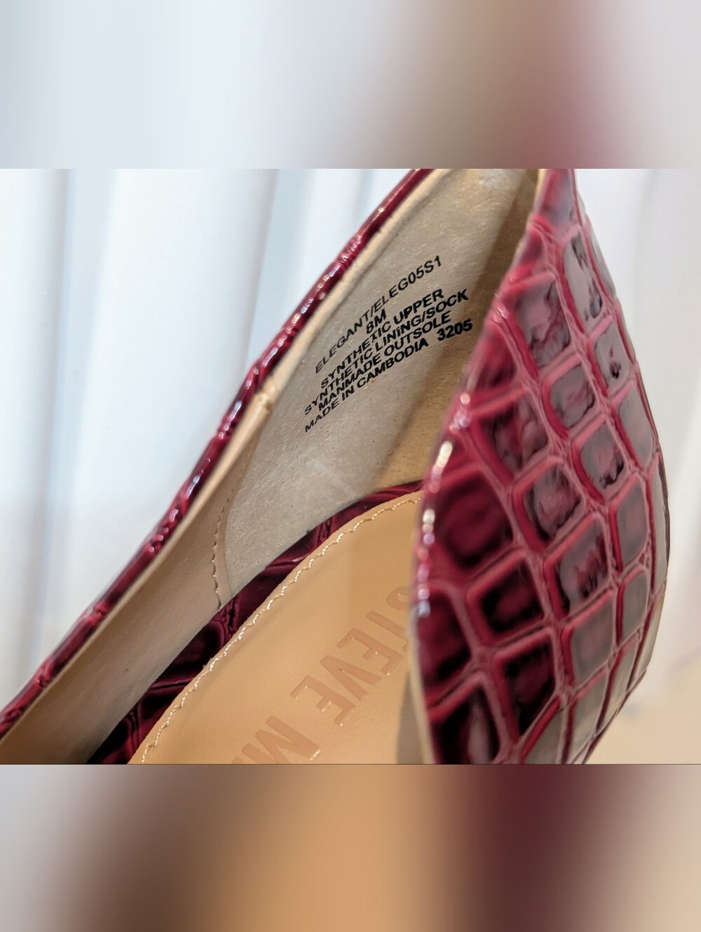 Steve Madden Burgundy Crocodile-Embossed Pointed Toe Heels - Picture 13 of 15